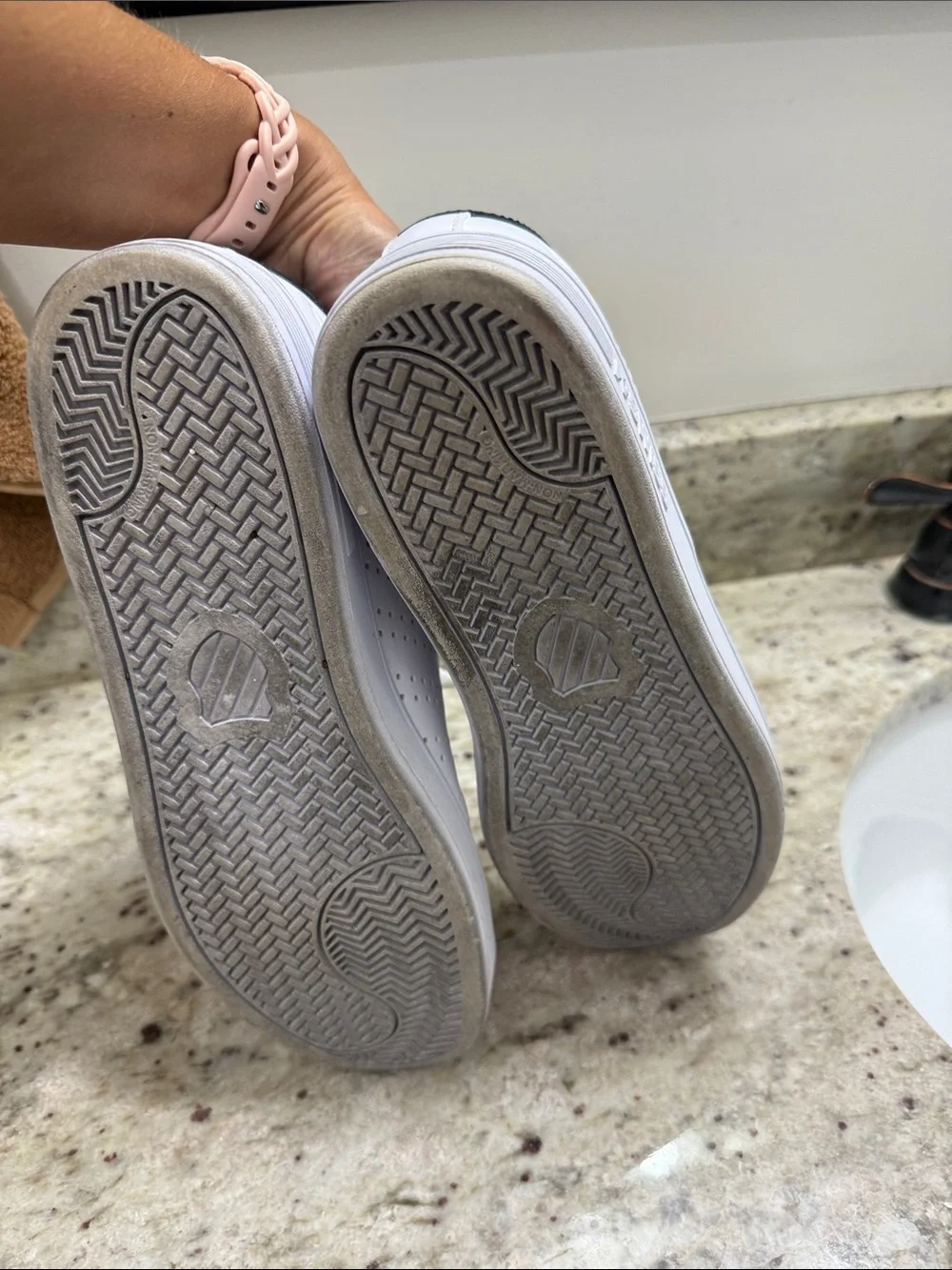 K-Swiss White Leather like Low-Top Sneakers with Black Heel Tab